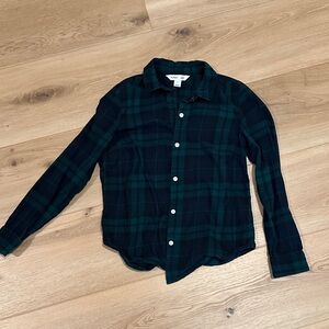 Old Navy women’s blackwatch plaid shirt